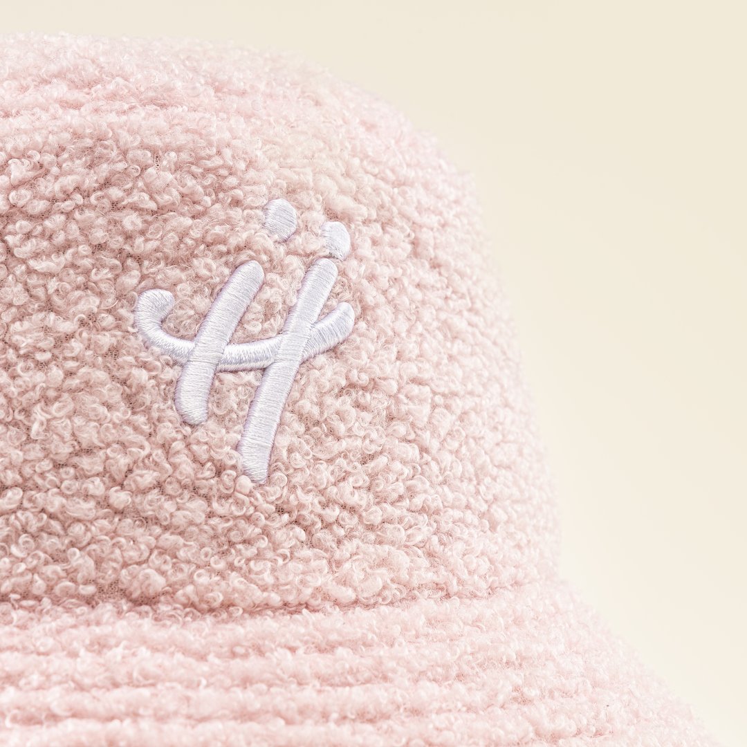"The signature H" pink bucket hat