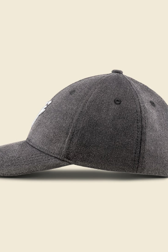 "The signature H" cap