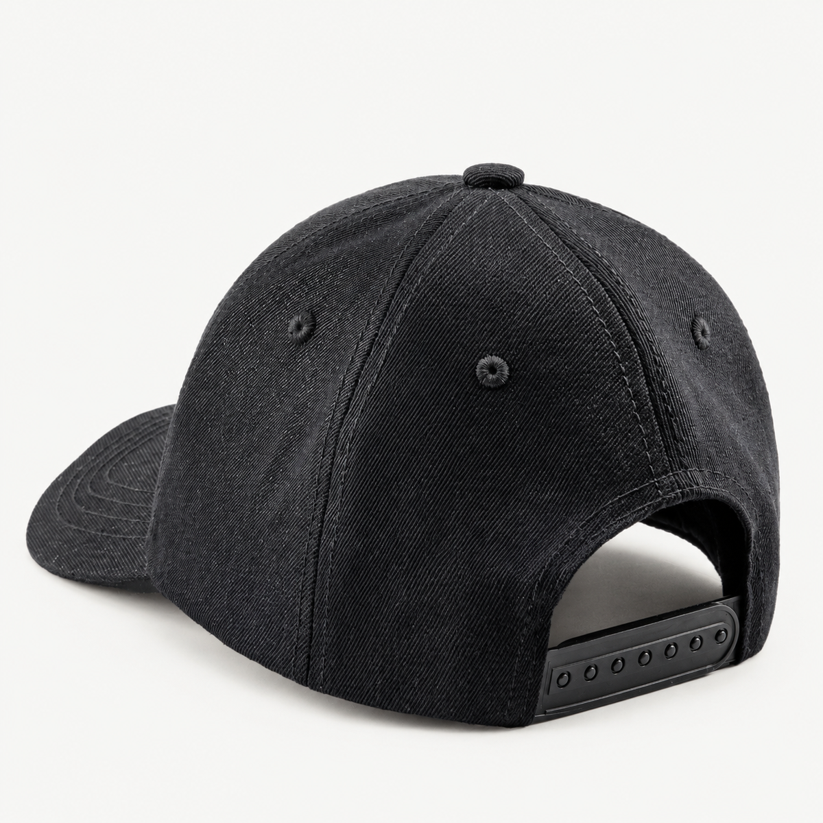 'The black signature’ cap